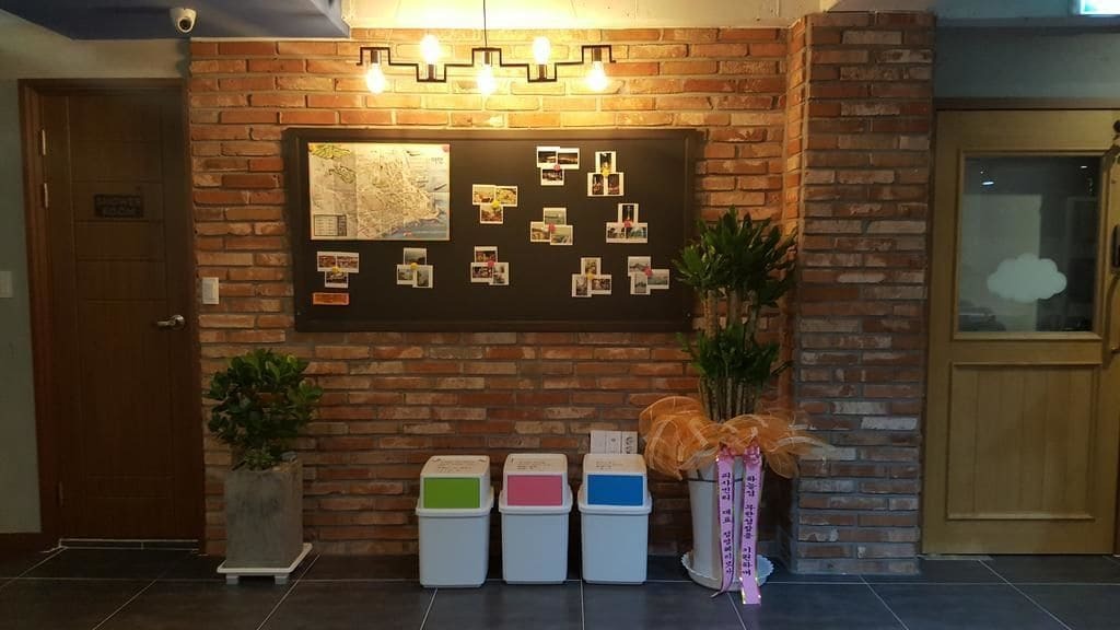 Sky Island Guesthouse Пусан Экстерьер фото