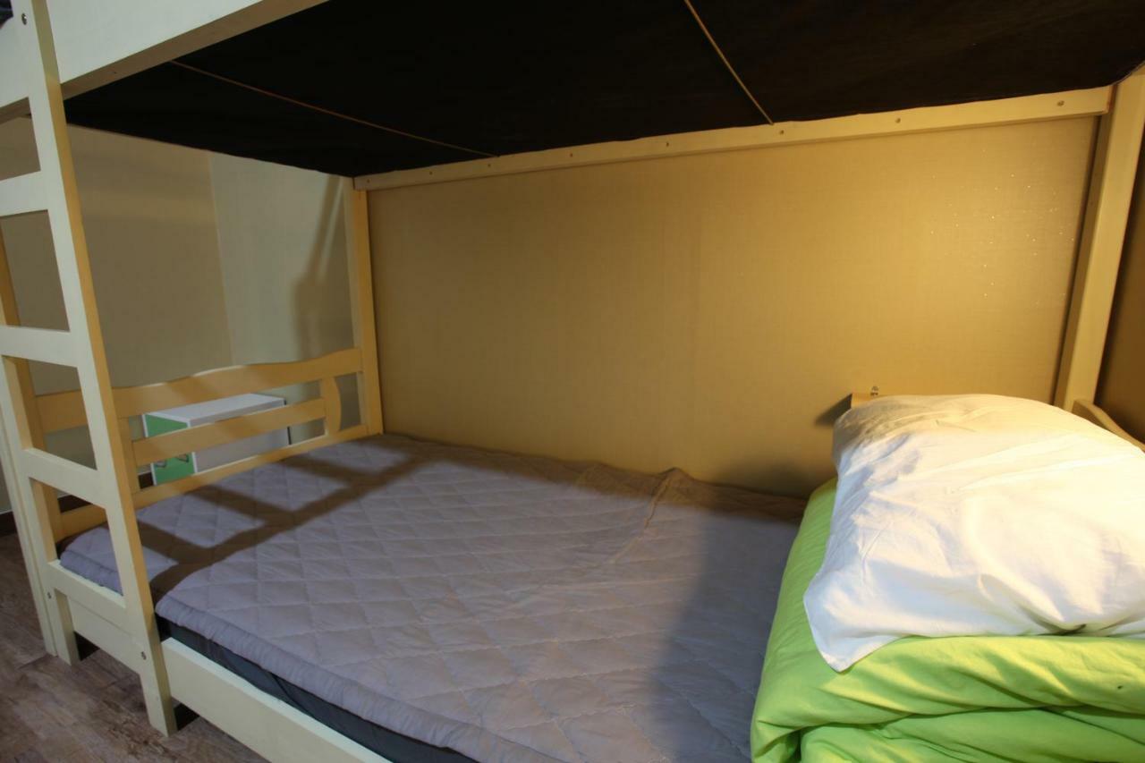 Sky Island Guesthouse Пусан Экстерьер фото