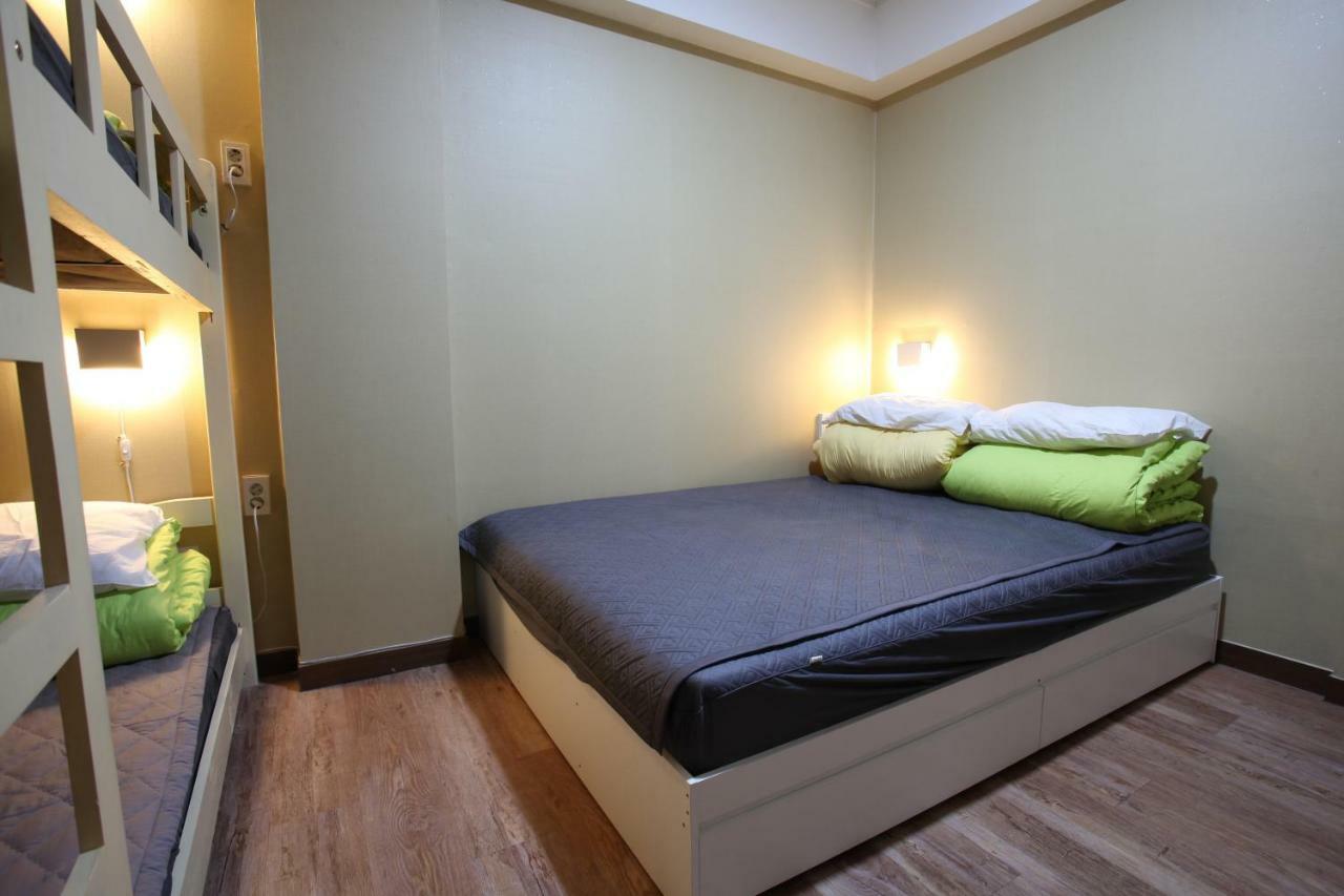 Sky Island Guesthouse Пусан Экстерьер фото