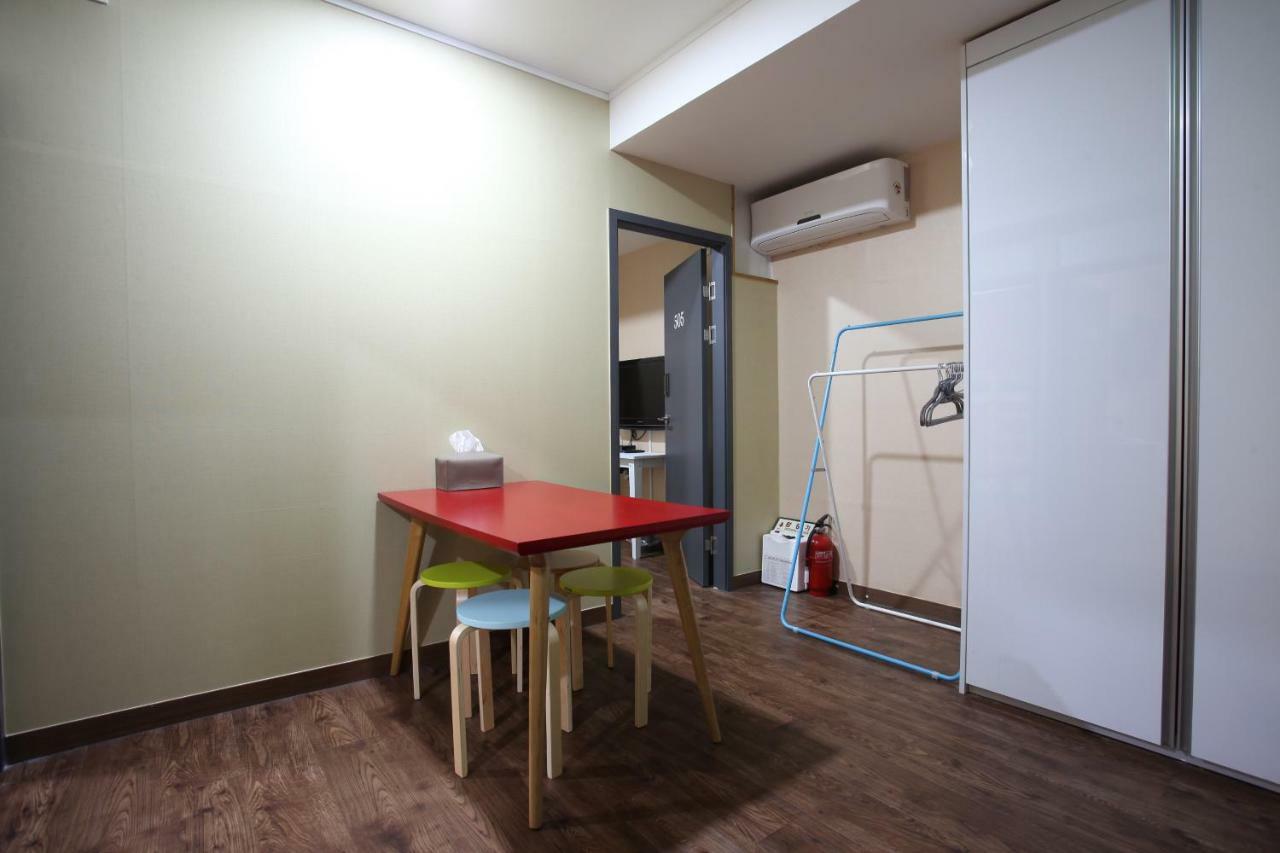 Sky Island Guesthouse Пусан Экстерьер фото